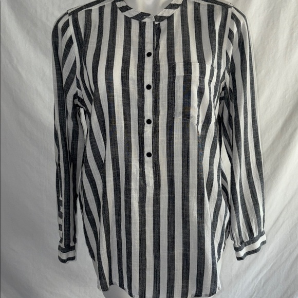 Lucky Brand Striped dark gray and white women’s Shirt - Picture 7 of 7